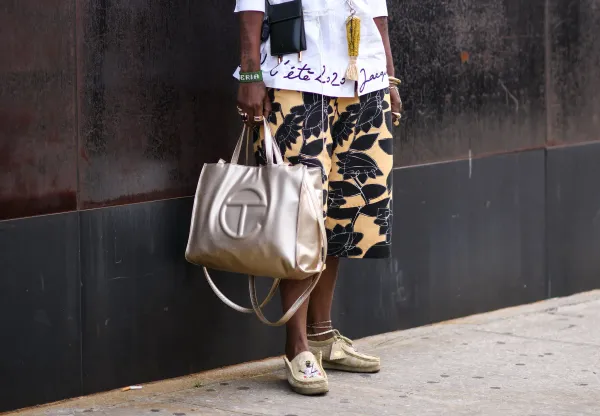 Shoes & Bags, Hardware & Software, and K-Pop  Design